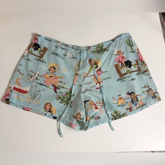 Nick And Kori - Cowgirl Printed Shorts - Picture 2 of 5